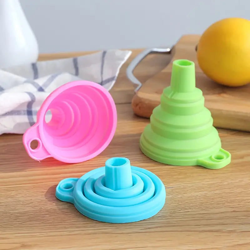 Flexible Silicone Foldable Kitchen Funnel, Liquid Oil Hopper Tool Kitchen Funnels for Bottle Liquid Transfer Flexible Silicone Foldable Kitchen Funnel, Liquid Oil Hopper Tool Kitchen Funnels for Bottle Liquid Transfer